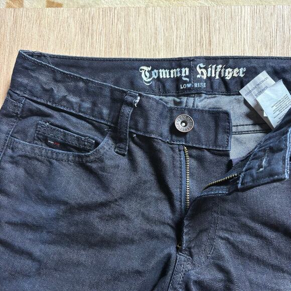 TOMMY HILFIGER • DENIM JEANS
Women • Size 0S - Picture 3 of 9